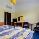 A4 Airport Krakow Mop Morawica